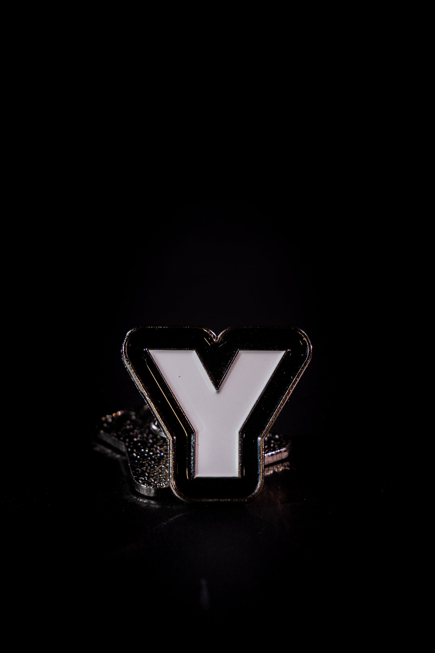 York Y Pin
