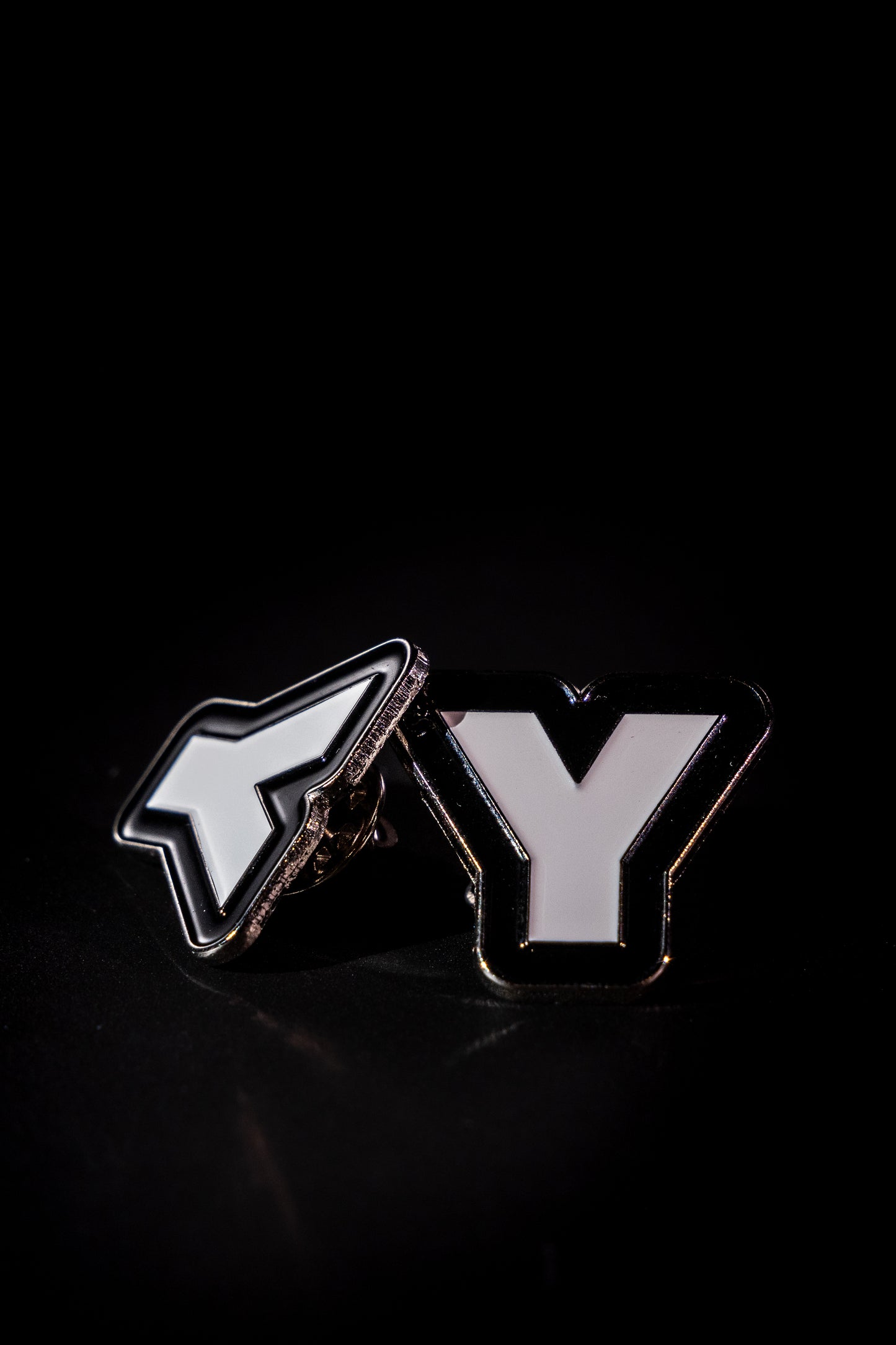 York Y Pin